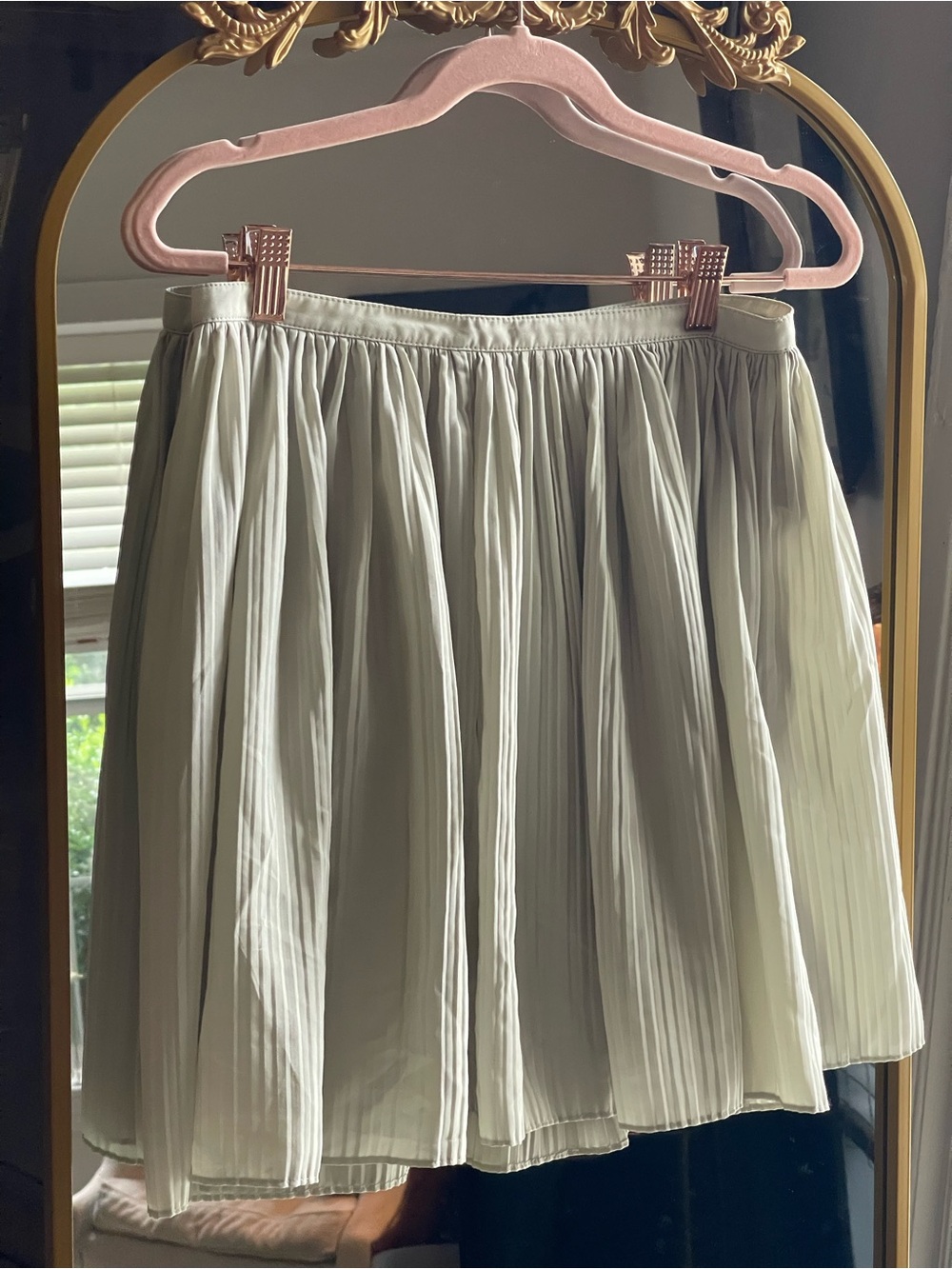 Rebecca Taylor PLISSE Pleat Sage Green Shorts